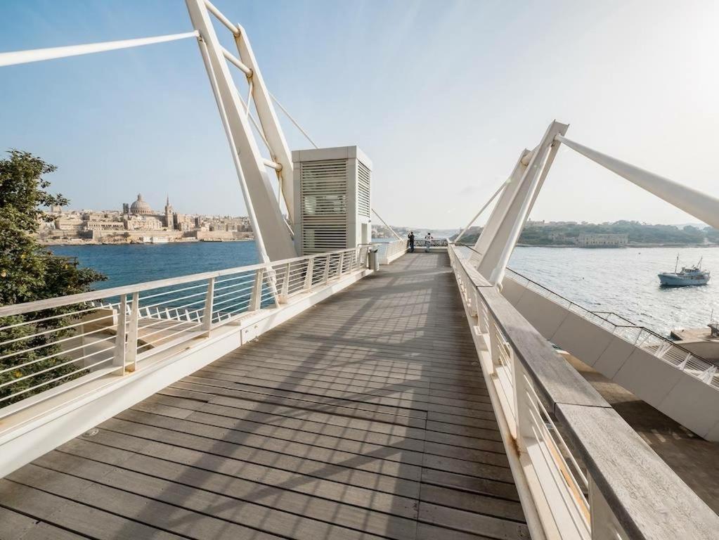 Sliema 2Br Great Location With Terrace Apartment Exterior photo