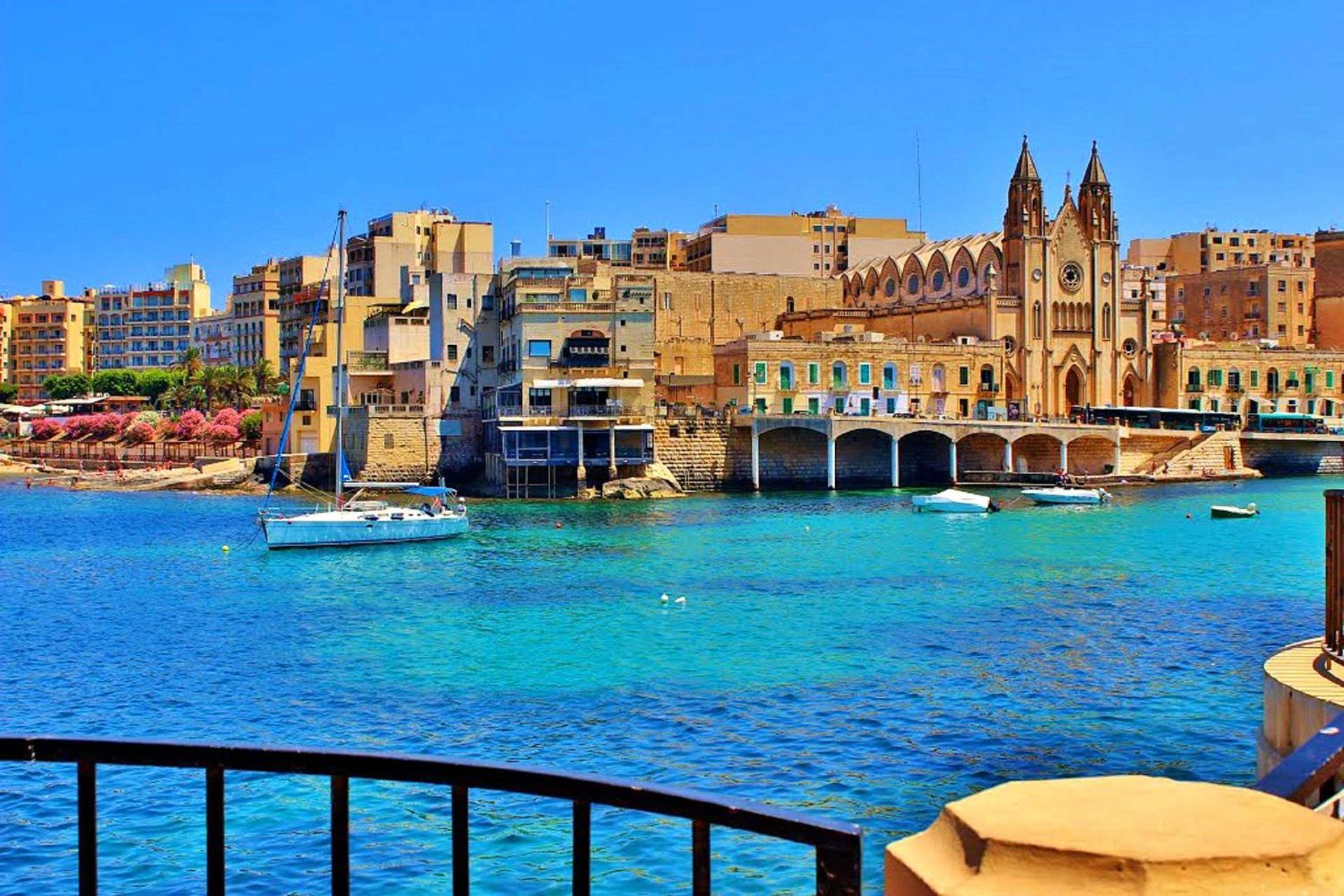 Sliema 2Br Great Location With Terrace Apartment Exterior photo