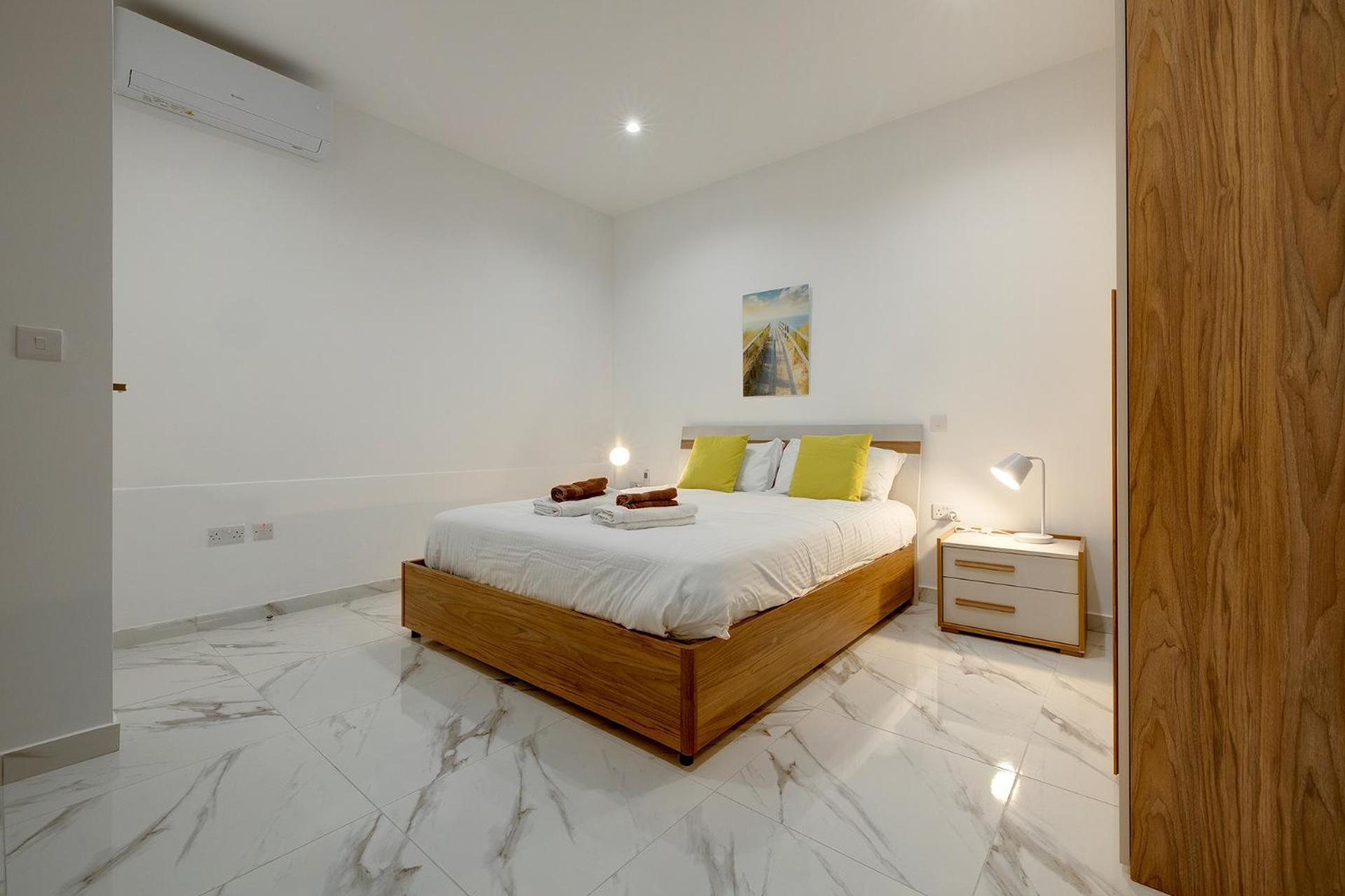 Sliema 2Br Great Location With Terrace Apartment Exterior photo